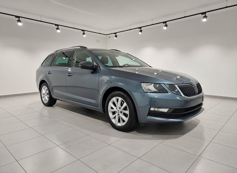 Usata Skoda Octavia G-TEC Executive 131 CV (96 kW) 2020 Grigio Station wagon