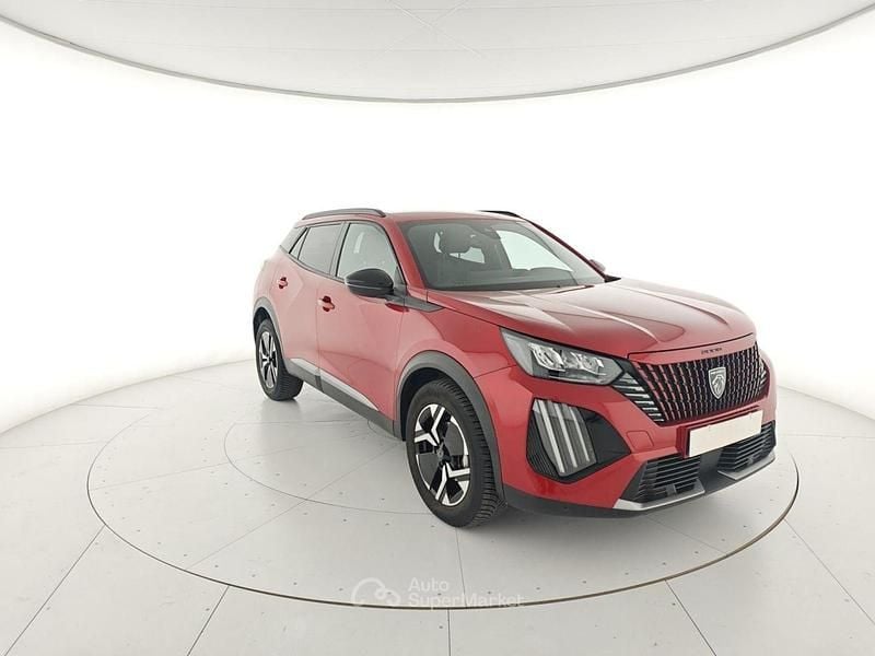 Używany Peugeot 2008 Allure 101 KM (74 kW) 2024 SUV
