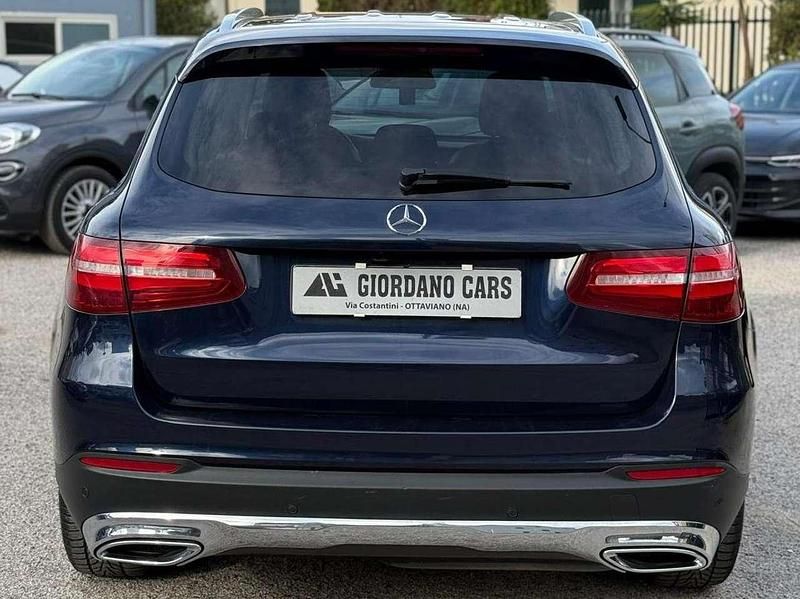 Usata Mercedes GLC250 Executive 204 CV (150 kW) 2016 Blu/azzurro SUV