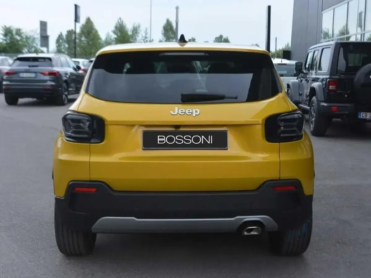 Nuova Jeep Avenger Summit 101 CV (74 kW) 2025 SUV