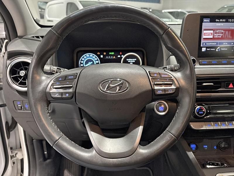 Usata Hyundai Kona 120 CV (88 kW) 2021 Bianco SUV