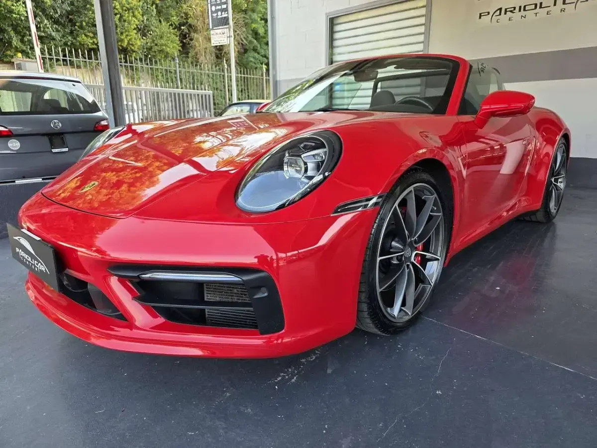 Usata Porsche 911 Carrera 4S Cabriolet 450 CV (330 kW) 2020 Rosso Cabrio