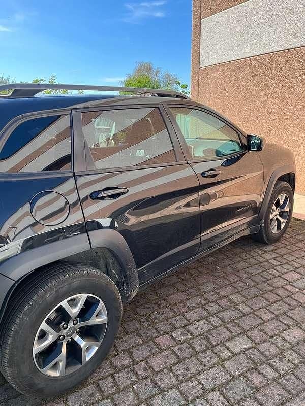 Usata Jeep Cherokee 272 CV (200 kW) 2014 Nero SUV