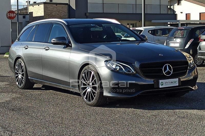 Usata Mercedes E200 Business 160 CV (117 kW) 2019 Grigio Station wagon
