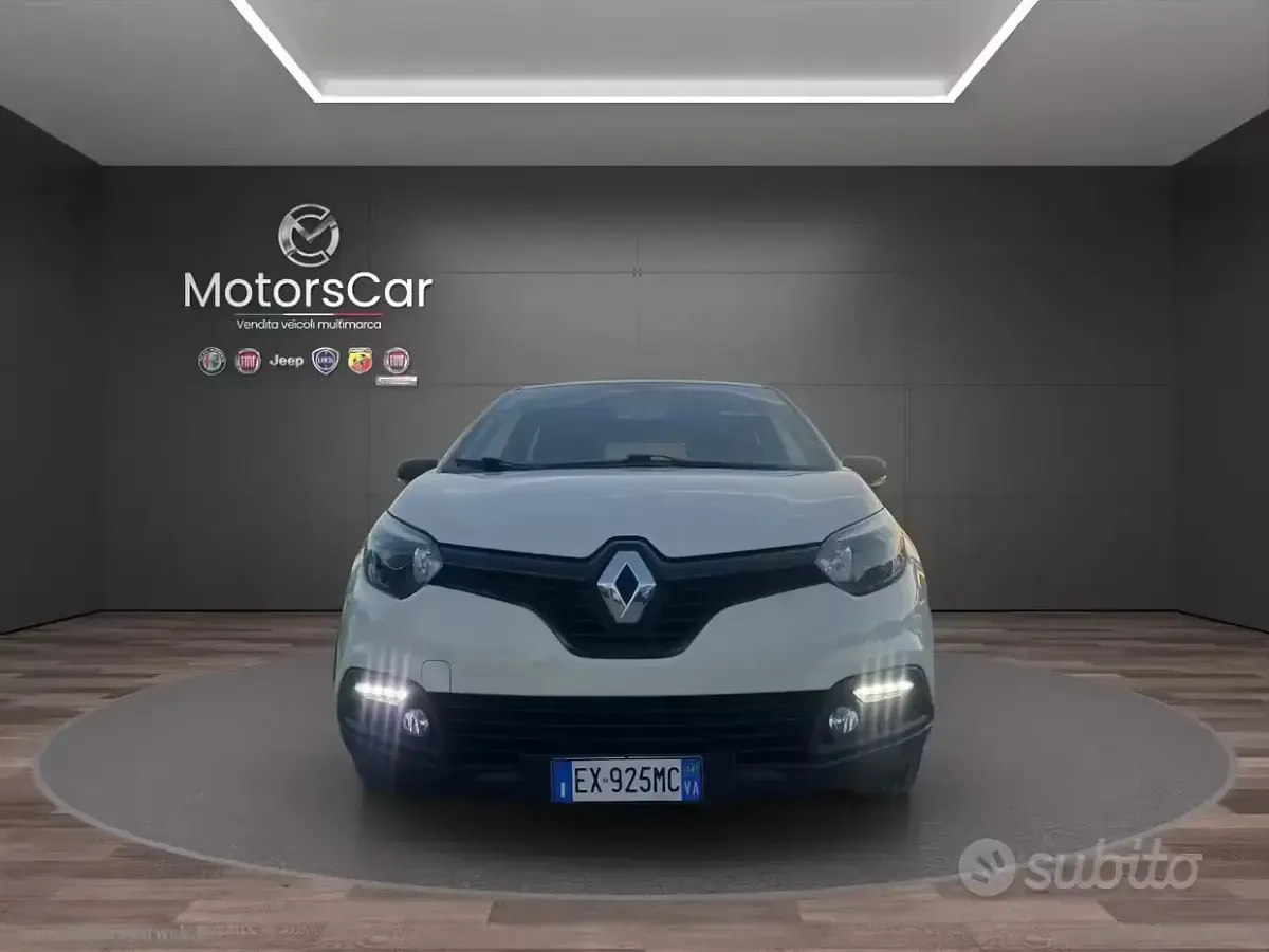 Usata Renault Captur 90 CV (66 kW) 2014 Beige SUV