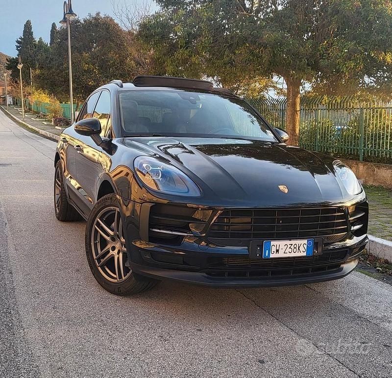 Usata Porsche Macan 245 CV (180 kW) 2020 Nero SUV
