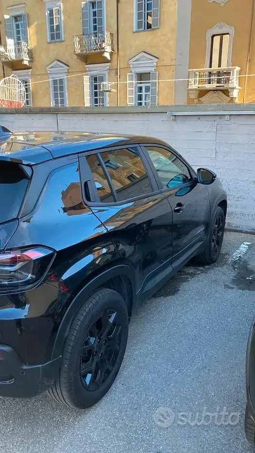 Usata Jeep Avenger 101 CV (74 kW) 2024 Nero SUV