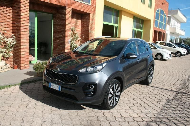 Usata Kia Sportage 116 CV (85 kW) 2017 Grigio SUV