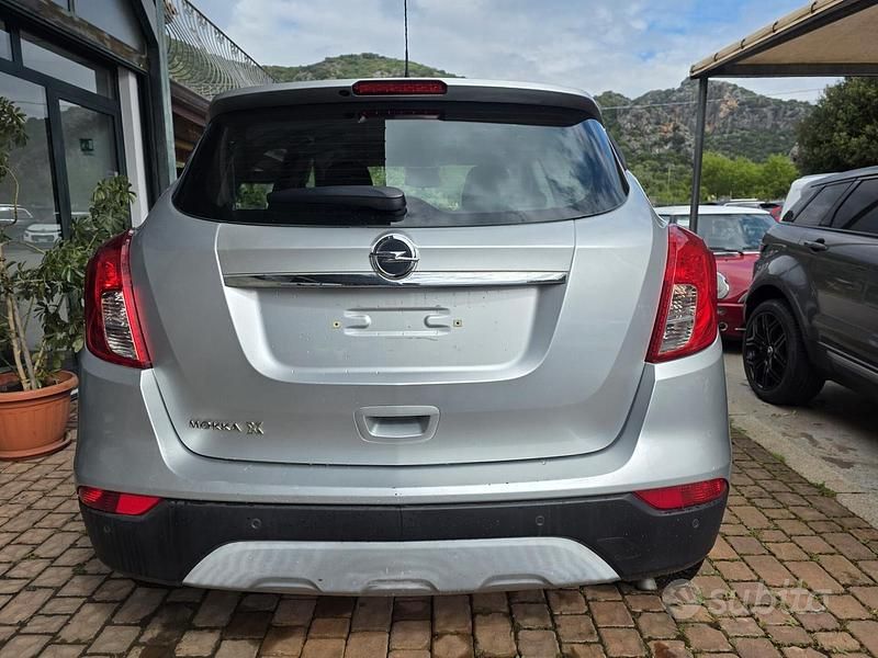Usata Opel Mokka X 115 CV (84 kW) 2017 Grigio SUV
