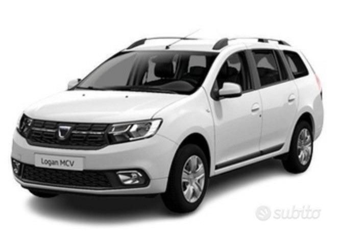 Bianco Usata 2015 Dacia Logan Tre volumi | 3250 € (Ottimo prezzo) - Immagine 1/4