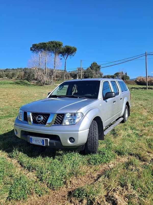 Usata Nissan Navara XE 171 CV (125 kW) 2007 Pick-up