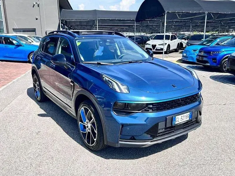 Usata Lynk & Co 01 261 CV (191 kW) 2023 Blu/azzurro SUV