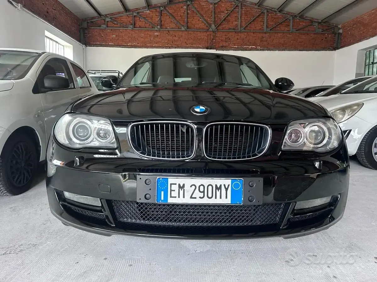 Usata BMW 120 Cabriolet 177 CV (130 kW) 2012 Nero Cabrio
