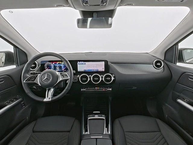 Usata Mercedes B180 Advanced 136 CV (100 kW) 2024 Vari colori Monovolume