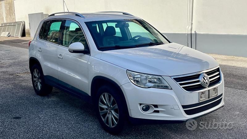 Usata VW Tiguan 140 CV (102 kW) 2008 Bianco SUV