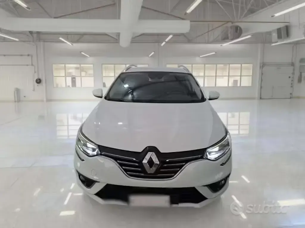 Usata Renault Mégane GrandTour Intens 116 CV (85 kW) 2019 Bianco Station wagon