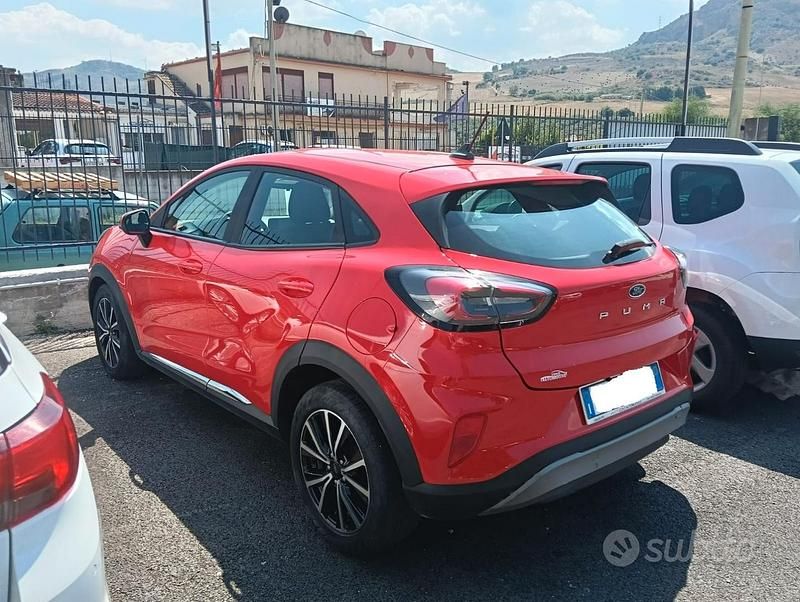 Usata Ford Puma 120 CV (88 kW) 2021 Rosso Coupé