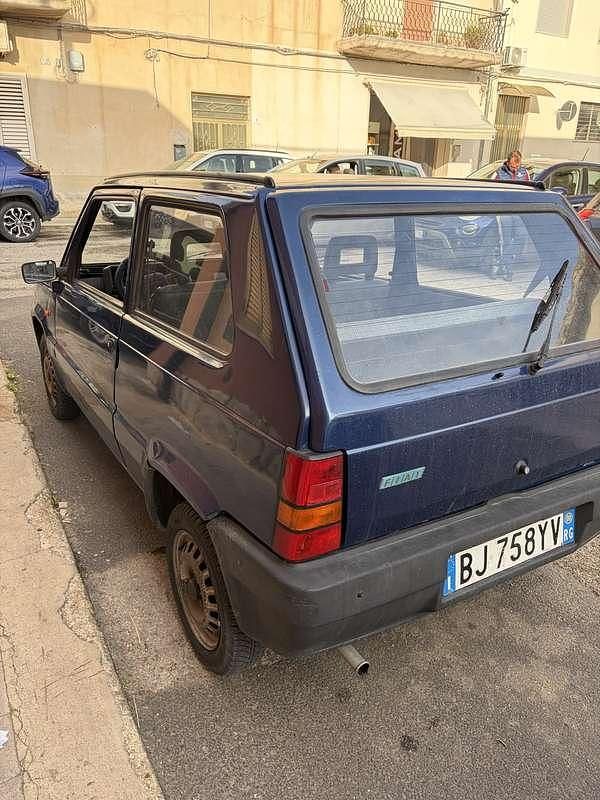 Usata Fiat Panda 50 CV (36 kW) 2000 Blu Berlina
