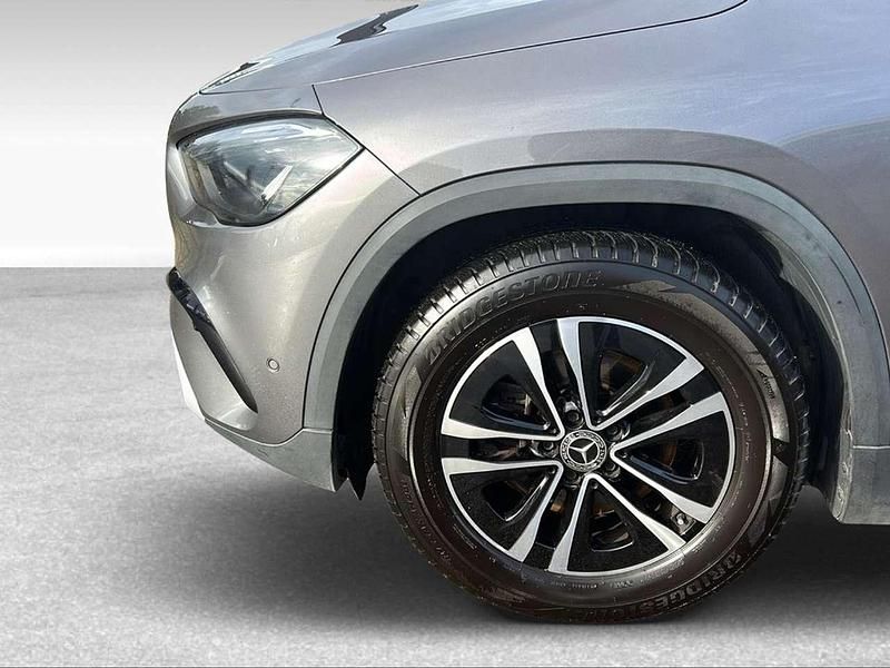Usata Mercedes GLA180 Advanced 116 CV (85 kW) 2023 Grigio SUV