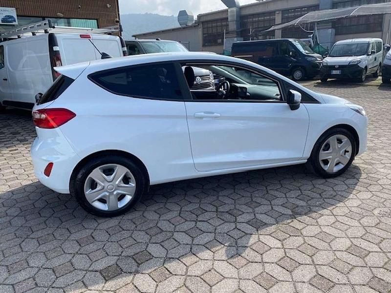 Begagnad Ford Fiesta Trend 124 HK (91 kW) 2021 Vit Halvkombi