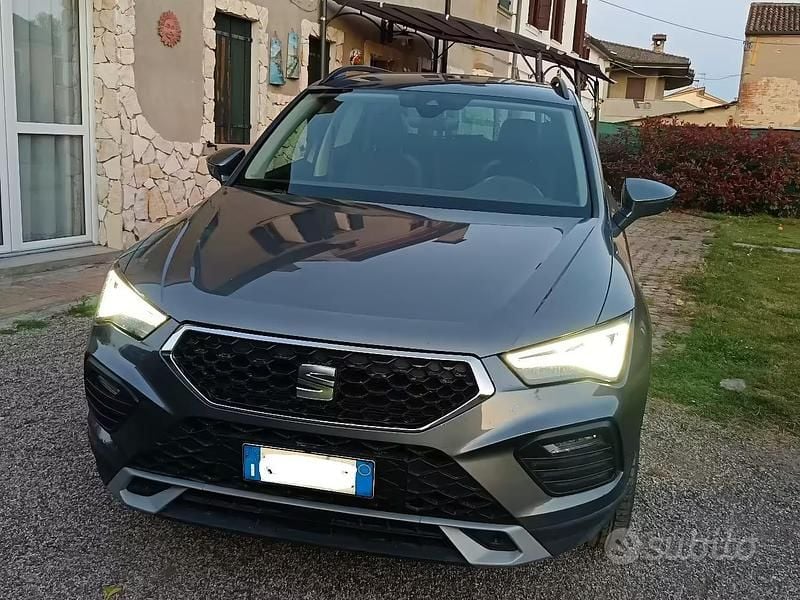 Usata Seat Ateca 150 CV (110 kW) 2025 Grigio SUV