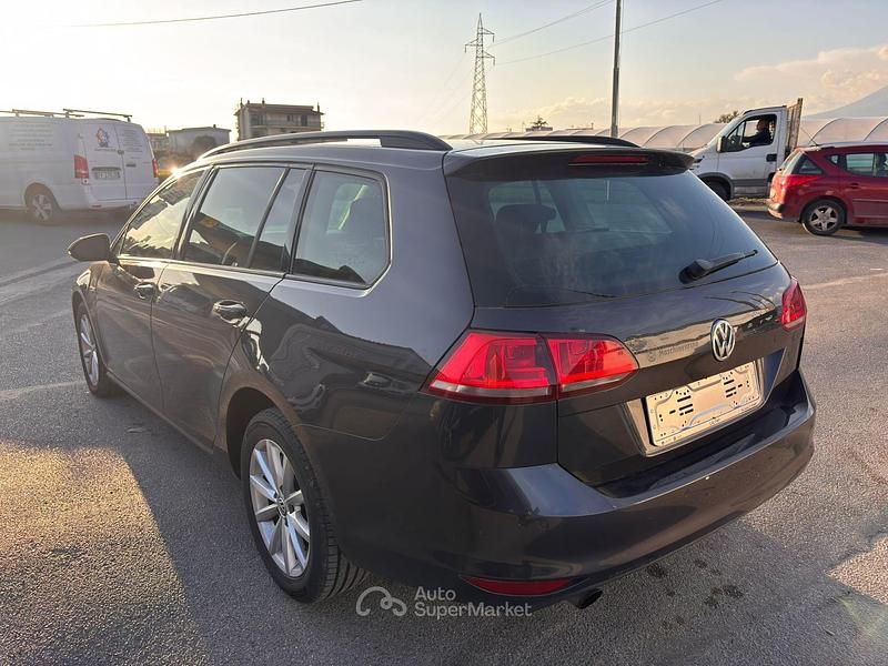 Usata VW Golf VII 91 CV (66 kW) 2016 Gray Station wagon