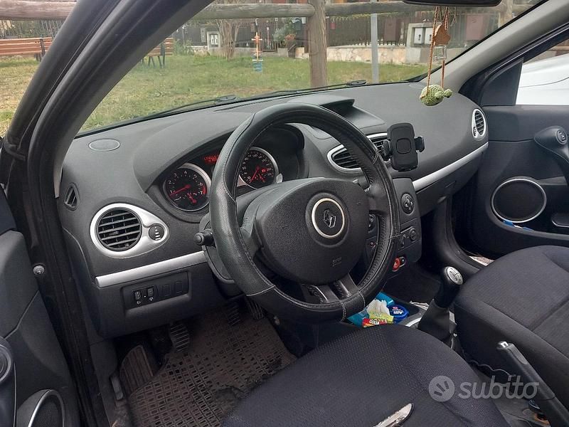 Usata Renault Clio III 2006 Nero Berlina