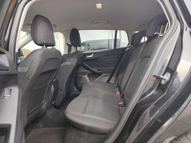 Usata Ford Focus 120 CV (88 kW) 2020 Nero Station wagon