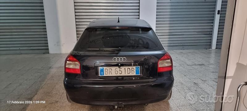 Usata Audi A3 130 CV (95 kW) 2001 Nero Utilitaria