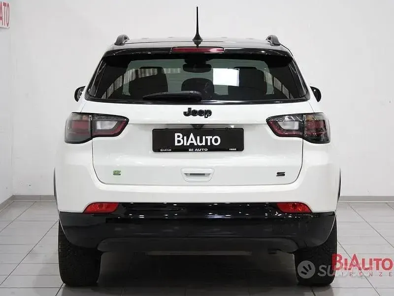 Usata Jeep Compass 131 CV (96 kW) 2023 Bianco SUV