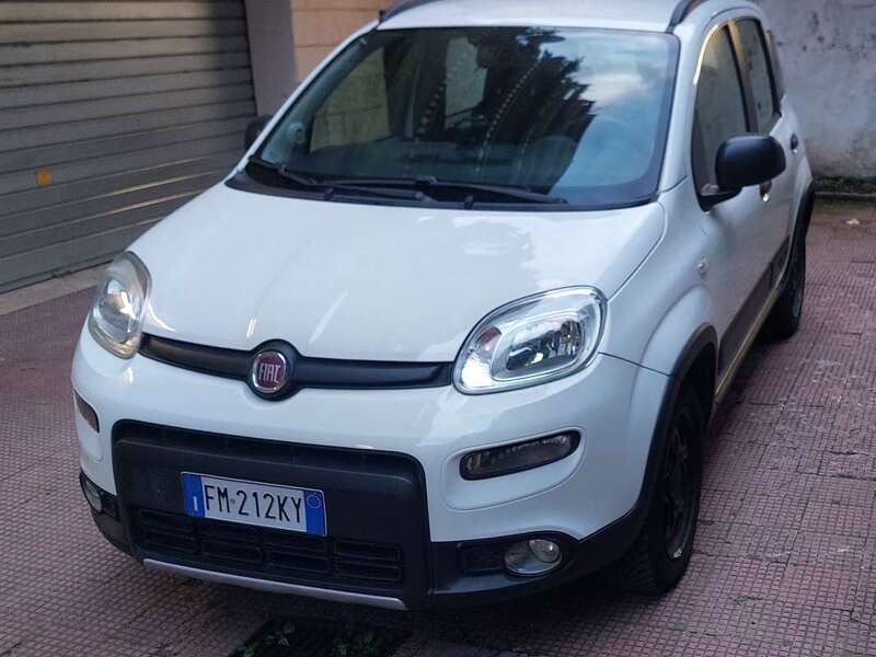 Usato 2017 Fiat Panda 4x4 1.2 Diesel 95 CV (12.700 €)