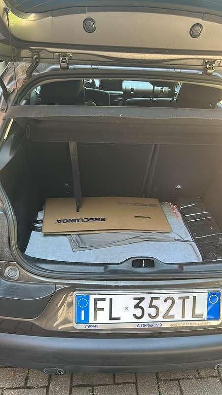 Usata Citroën C4 Cactus 99 CV (72 kW) 2017 Grigio Utilitaria