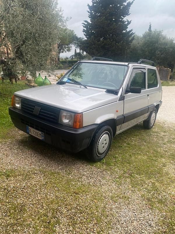 Usata Fiat Panda 45 CV (33 kW) 2000 Grigio Berlina