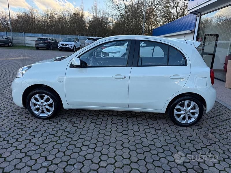 Usata Nissan Micra Tekna 80 CV (58 kW) 2015 Bianco Utilitaria