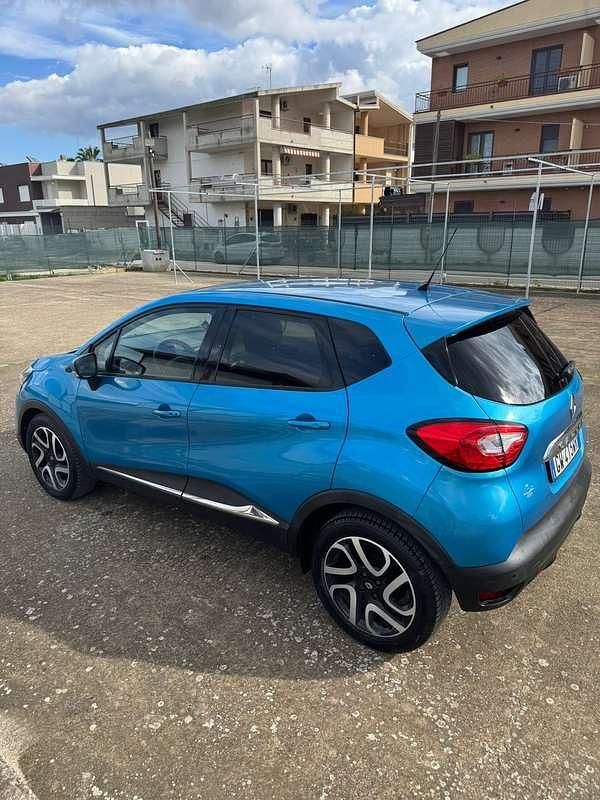 Usata Renault Captur 90 CV (66 kW) 2013 Blu/azzurro SUV