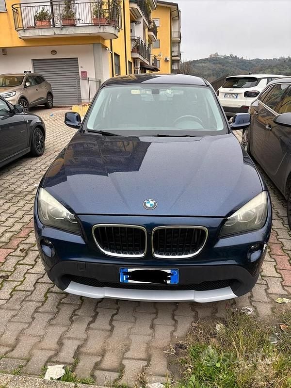 Usata BMW X1 143 CV (105 kW) 2011 Blu SUV