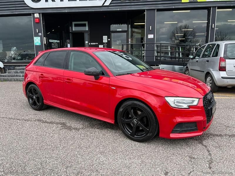 Usata Audi A3 Sport 116 CV (85 kW) 2019 Rosso Berlina