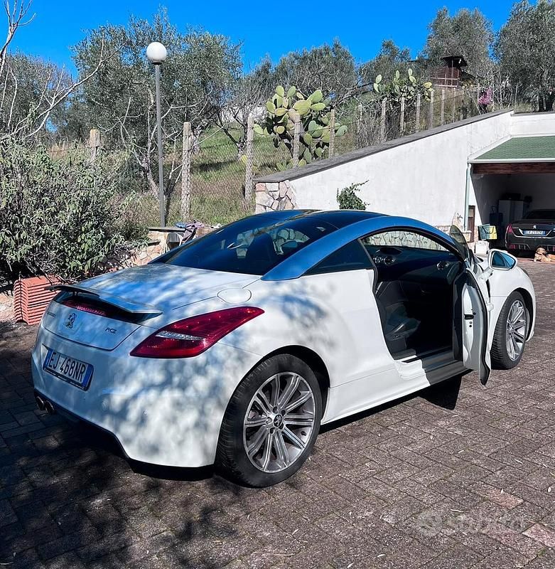 Usata Peugeot RCZ 156 CV (114 kW) 2011 Coupé