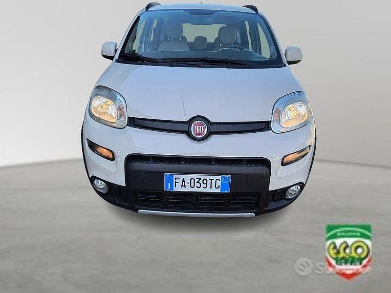 Usata Fiat Panda Cross Cross 90 CV (66 kW) 2015 Beige Utilitaria