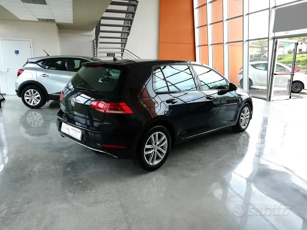 Usata VW Golf VII Executive 116 CV (85 kW) 2018 Nero Berlina