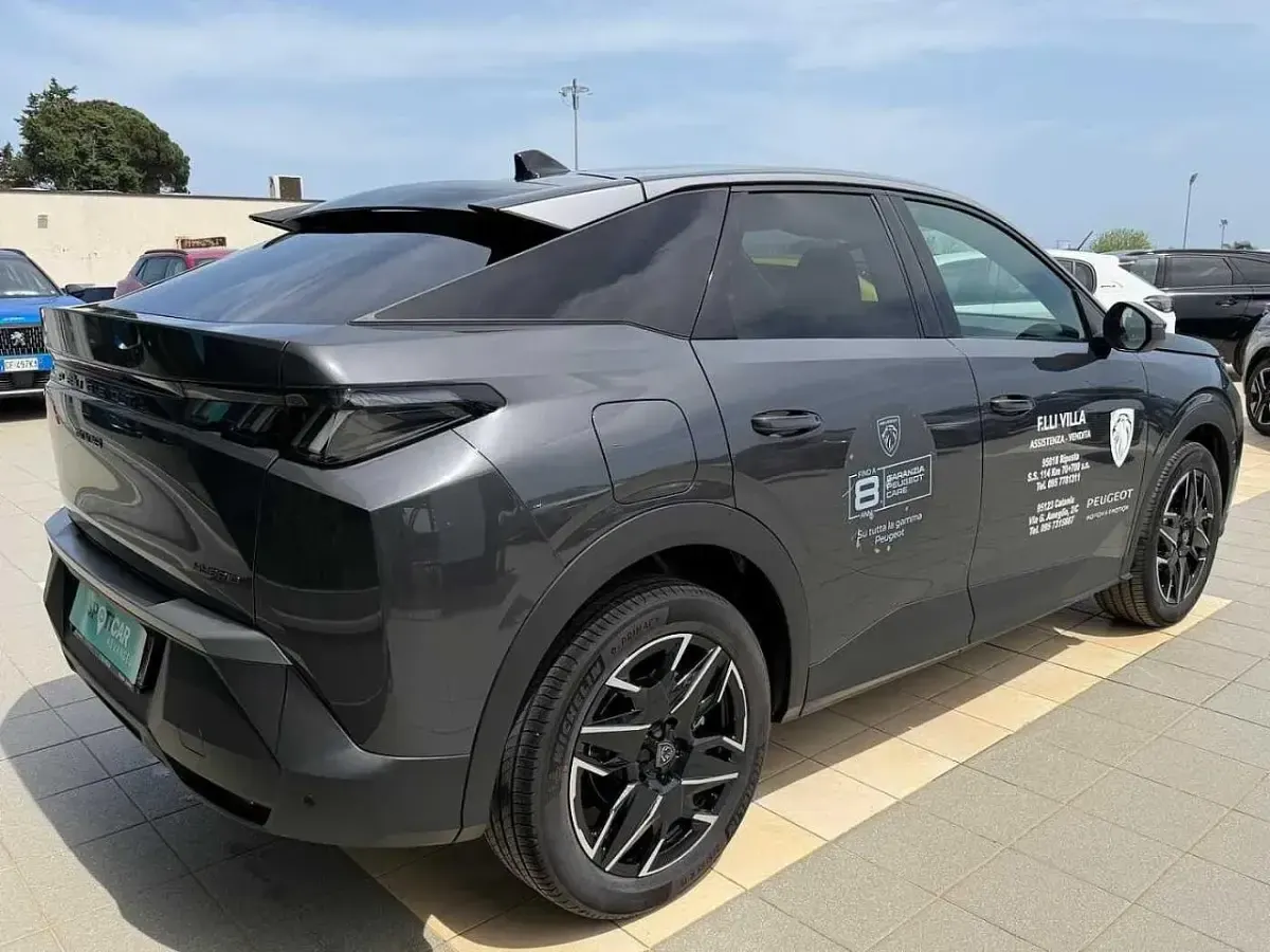 Nuova Peugeot 3008 Allure 136 CV (100 kW) 2025 Grigio SUV