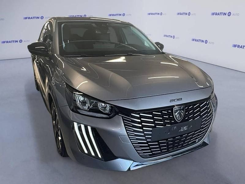 Usata Peugeot 208 Allure 101 CV (74 kW) 2023 Grigio scuro Utilitaria