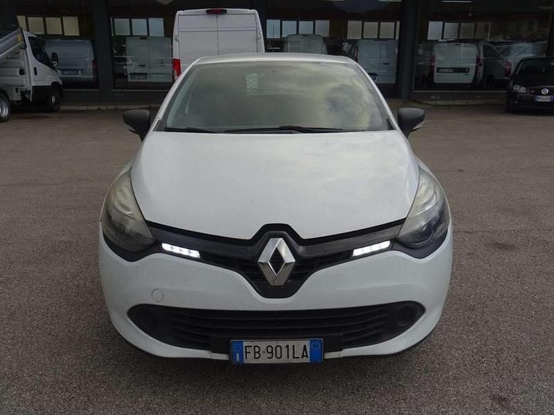 Usata Renault Clio IV 75 CV (55 kW) 2015 Bianco Furgone