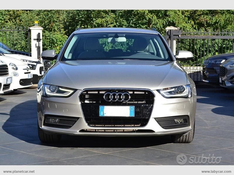 Usado Audi A4 Advanced 143 CV (105 kW) 2013 Dorado Familiar