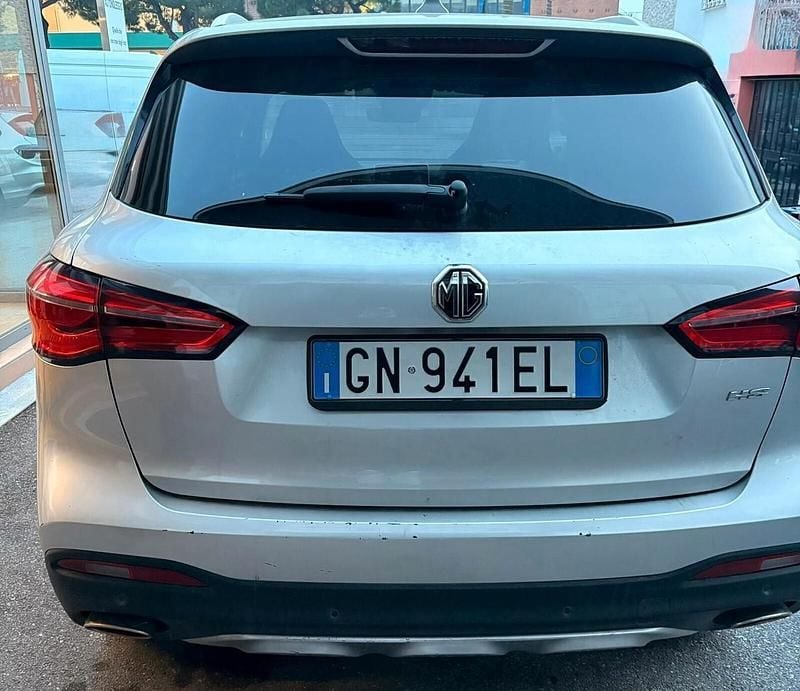 Usata MG HS Luxury 169 CV (124 kW) 2025 Argento SUV