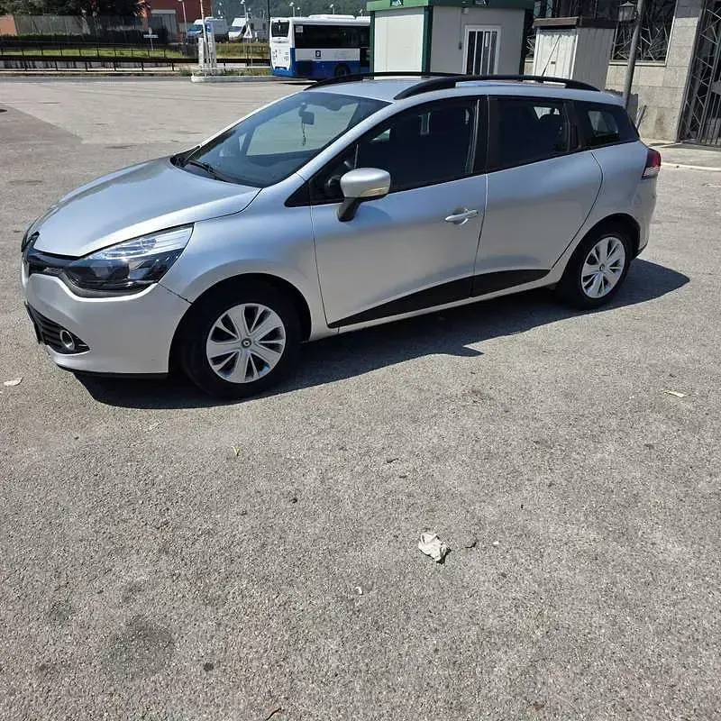 Usata Renault Clio IV Life 75 CV (55 kW) 2016 Berlina
