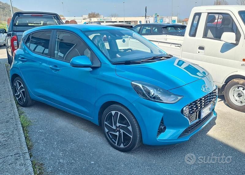 Usata Hyundai i10 Prime 66 CV (48 kW) 2020 Blu Utilitaria