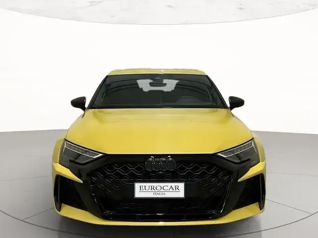 Brugt Audi RS3 Sportback Comfort 400 HK (294 kW) 2025 Gul Hatchback