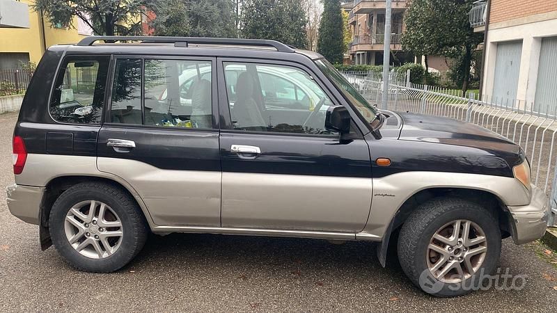 Usata Mitsubishi Pajero 2004 Nero SUV