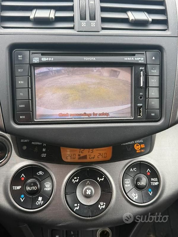 Usata Toyota RAV4 150 CV (110 kW) 2010 Bianco SUV